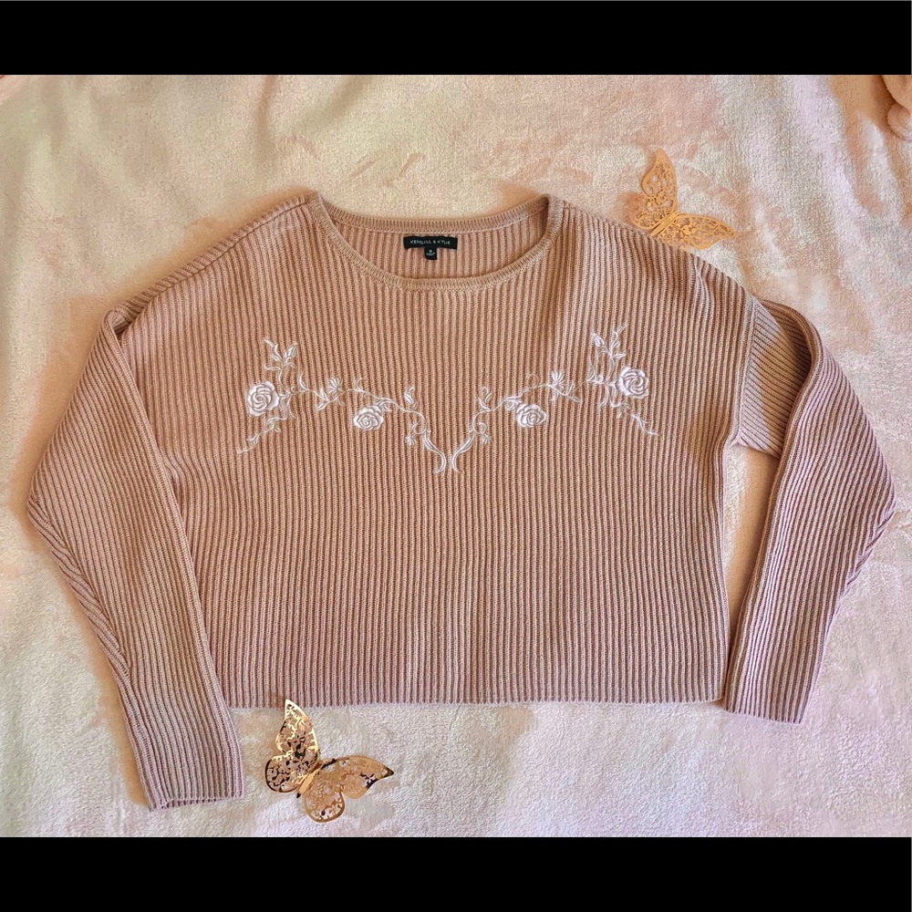 KENDALL & KYLIE ROSE CROP SWEATER